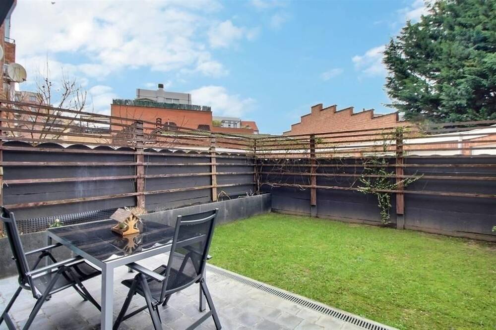 Rez-de-chaussée à vendre à Laeken 1020 240000.00€ 1 chambres 71.00m² - annonce 399706