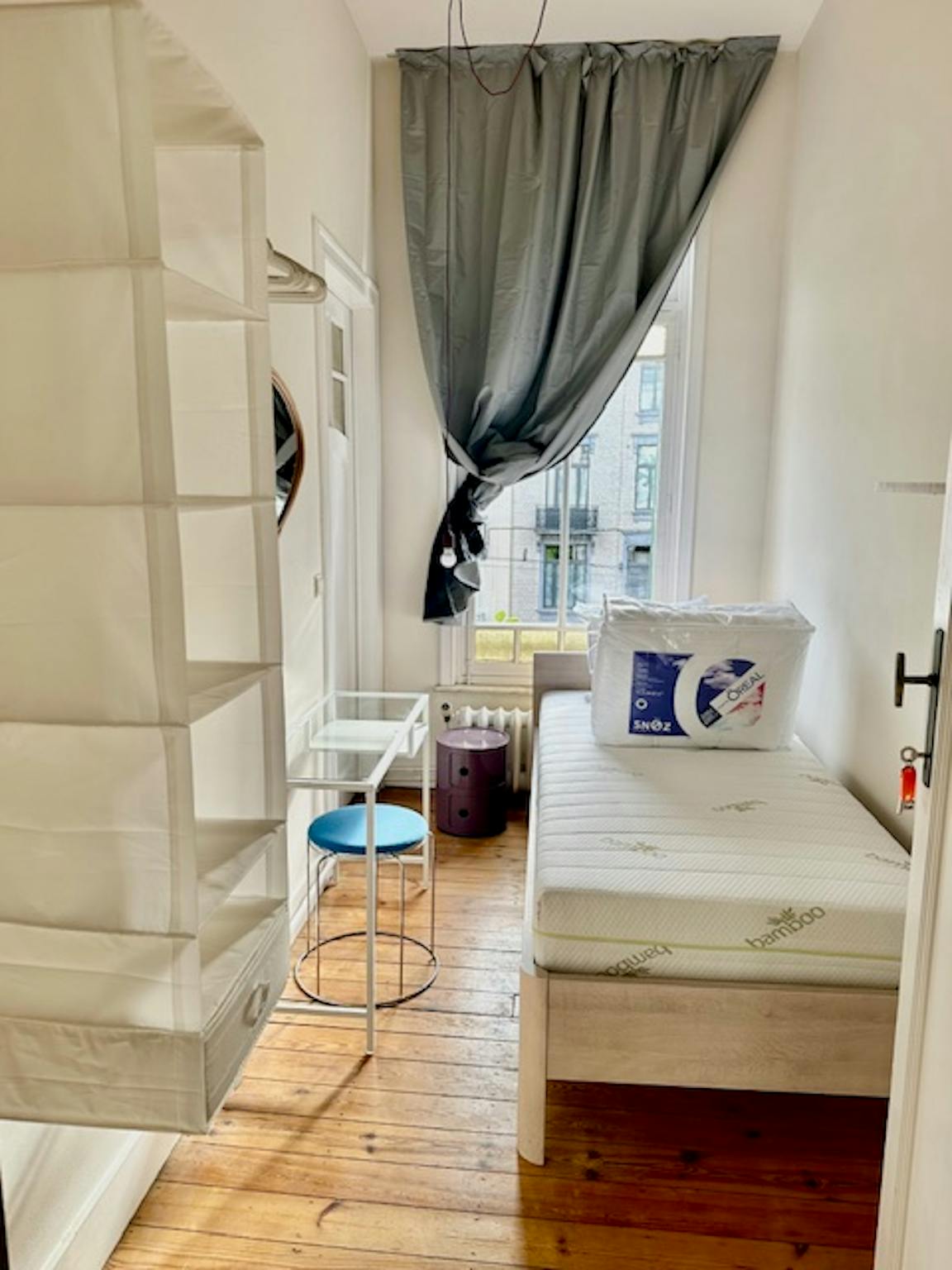 Appartement te  huur in Ukkel 1180 500.00€ 1 slaapkamers 500.00m² - Zoekertje 401846