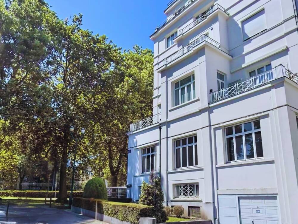 Duplex à vendre à Ixelles 1050 2150000.00€ 6 chambres 620.00m² - annonce 422414