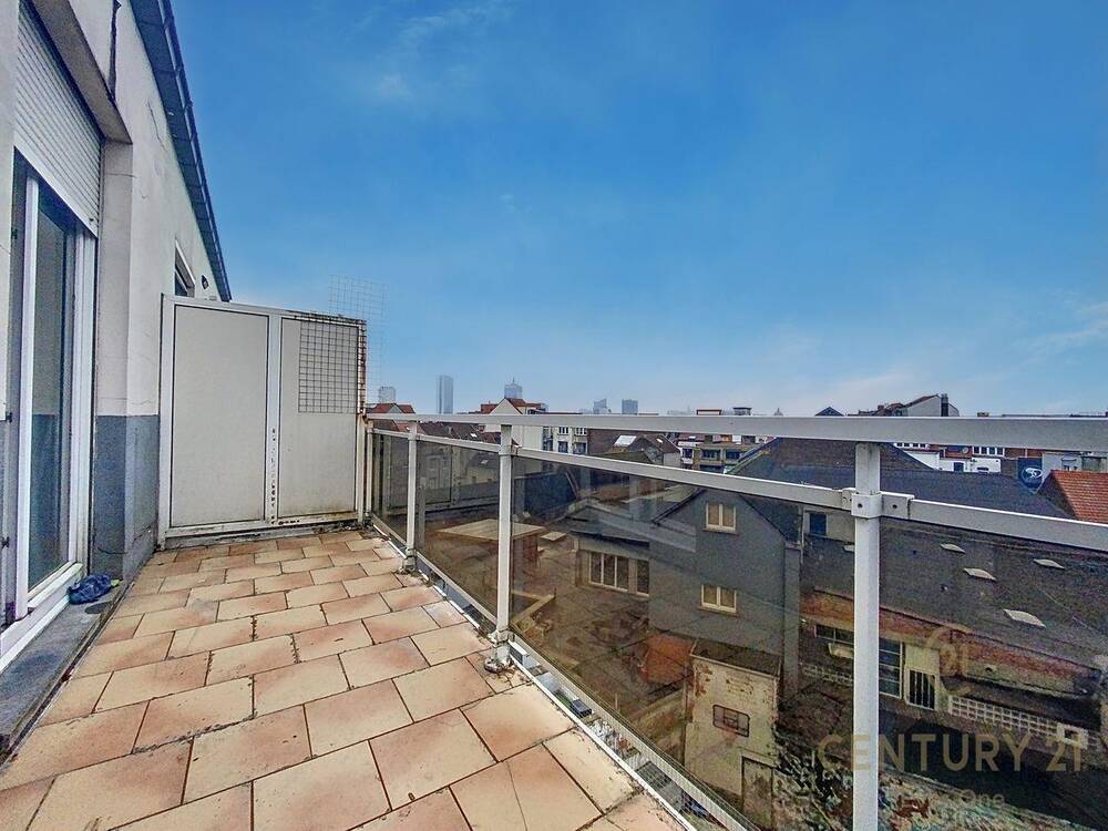 Duplex à vendre à Schaerbeek 1030 249000.00€ 3 chambres 80.00m² - annonce 403561