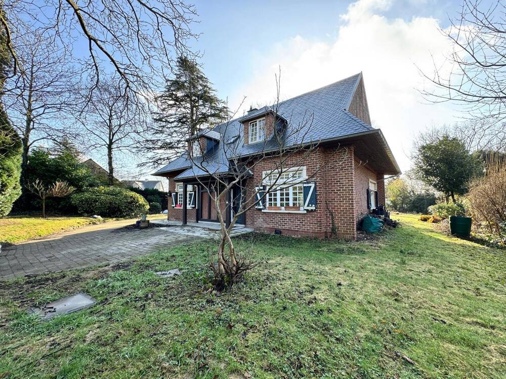 Villa te  in Waterloo 1410 610000.00€ 3 slaapkamers 200.00m² - Zoekertje 414162
