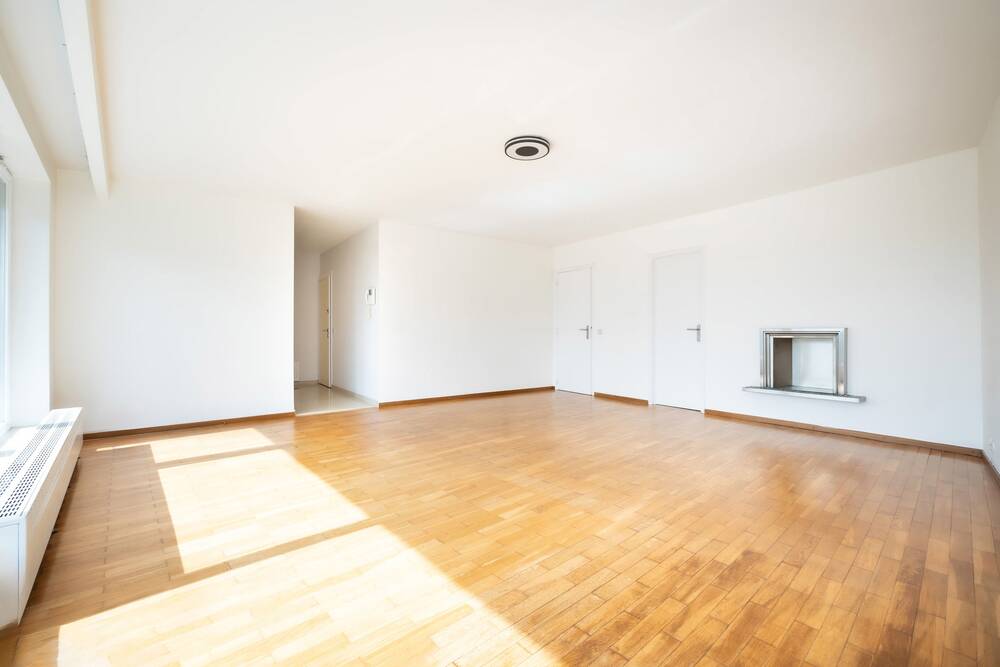 Penthouse à vendre à Molenbeek-Saint-Jean 1080 195000.00€ 2 chambres 80.00m² - annonce 410753