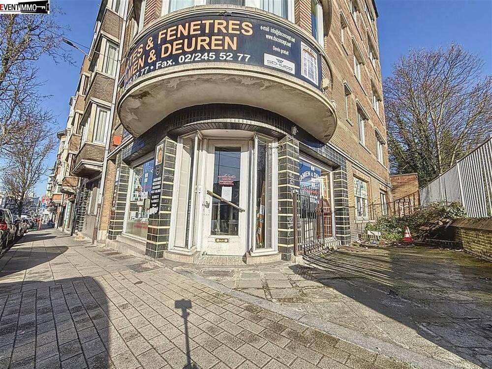 Handelszaak te koop in Schaarbeek 1030 295000.00€ slaapkamers 97.00m² - Zoekertje 411709