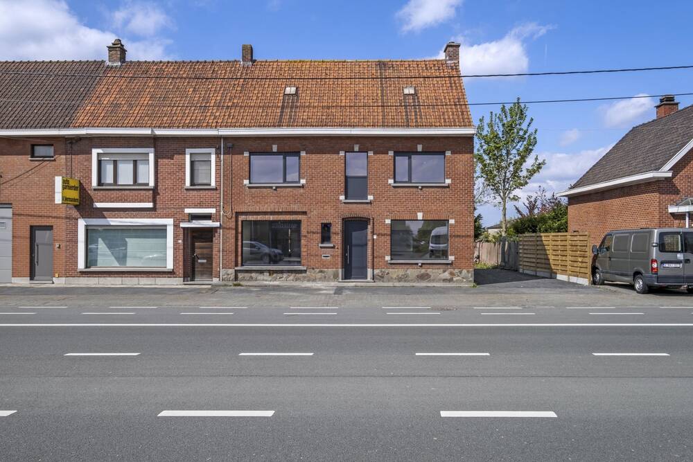 Immeuble mixte à louer à Gits 8830 1990.00€ 4 chambres 204.00m² - annonce 411830