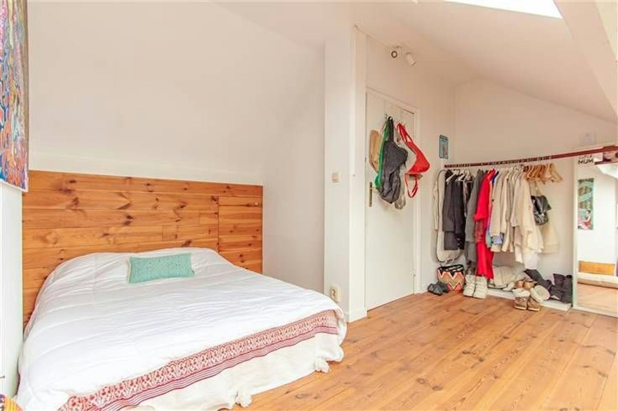 Appartement à louer à Rhode-Saint-Genese 1640 820.00€ 1 chambres 120.00m² - annonce 654313