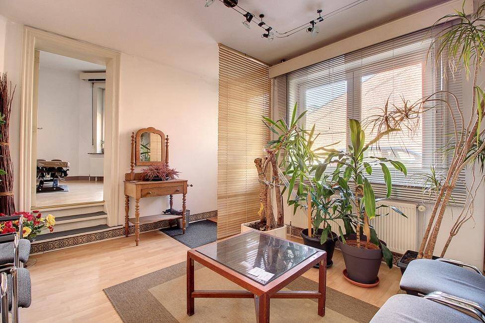 Commerce à vendre à Auderghem 1160 219000.00€ chambres 55.00m² - annonce 422429