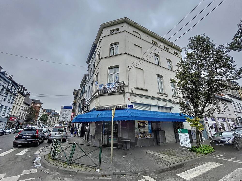Mixgebouw te koop in Anderlecht 1070 699000.00€ 3 slaapkamers 142.00m² - Zoekertje 413413