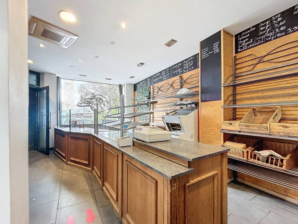 Handelszaak te  koop in Vorst 1190 35000.00€  slaapkamers 47.00m² - Zoekertje 414406