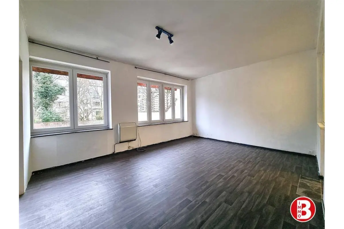Studio à vendre à Saint-Gilles 1060 187000.00€  chambres 52.00m² - annonce 415240