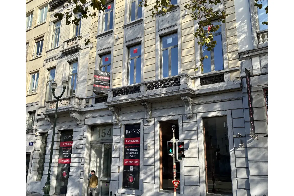 Immeuble de rapport - Immeuble à appartement à vendre à Bruxelles 1000 4850000.00€  chambres 1640.00m² - annonce 416615