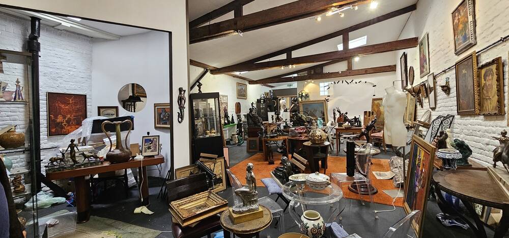 Handelszaak te koop in Ukkel 1180 875000.00€ slaapkamers 250.00m² - Zoekertje 417164