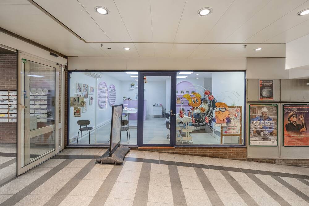 Handelszaak te koop in Watermaal-Bosvoorde 1170 95000.00€ slaapkamers 30.00m² - Zoekertje 421076