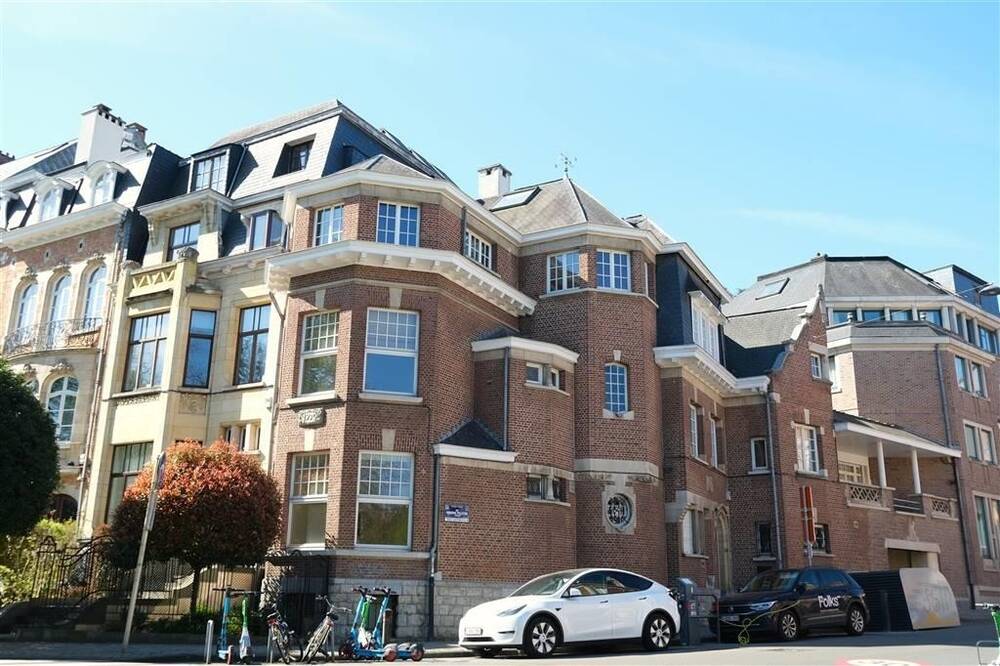 Handelszaak te koop in Schaarbeek 1030 2100000.00€ 2 slaapkamers 1165.00m² - Zoekertje 425076