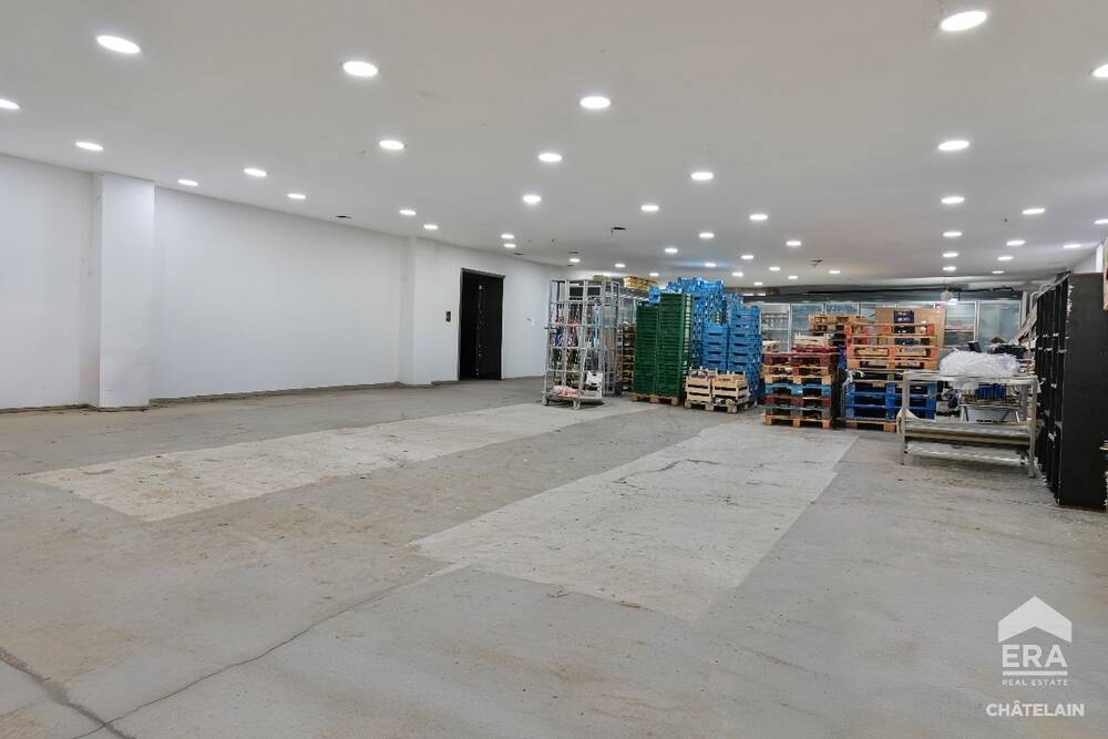 Handelszaak te koop in Schaarbeek 1030 315000.00€ 0 slaapkamers 250.00m² - Zoekertje 426403