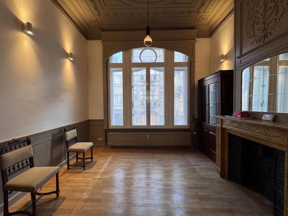 Duplex te huur in Sint-Jans-Molenbeek 1080 1700.00€ 2 slaapkamers 120.00m² - Zoekertje 429342