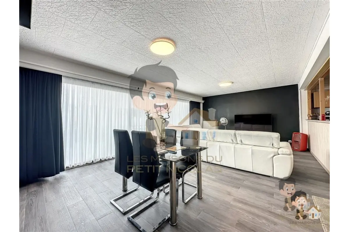 Handelszaak te  koop in Sint-Jans-Molenbeek 1080 299900.00€ 2 slaapkamers 100.00m² - Zoekertje 431228