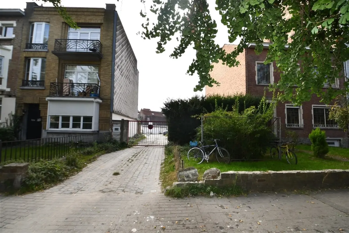 Bouwgrond te  koop in Jette 1090 290000.00€  slaapkamers m² - Zoekertje 434310