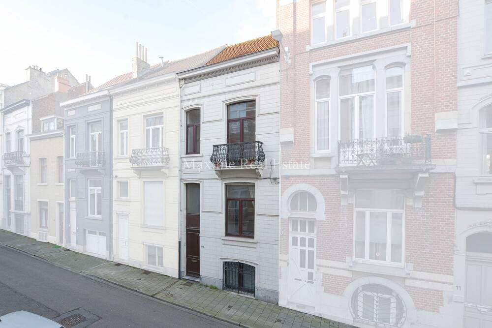 Maison de maître à vendre à Etterbeek 1040 549000.00€ 3 chambres 178.00m² - annonce 433600