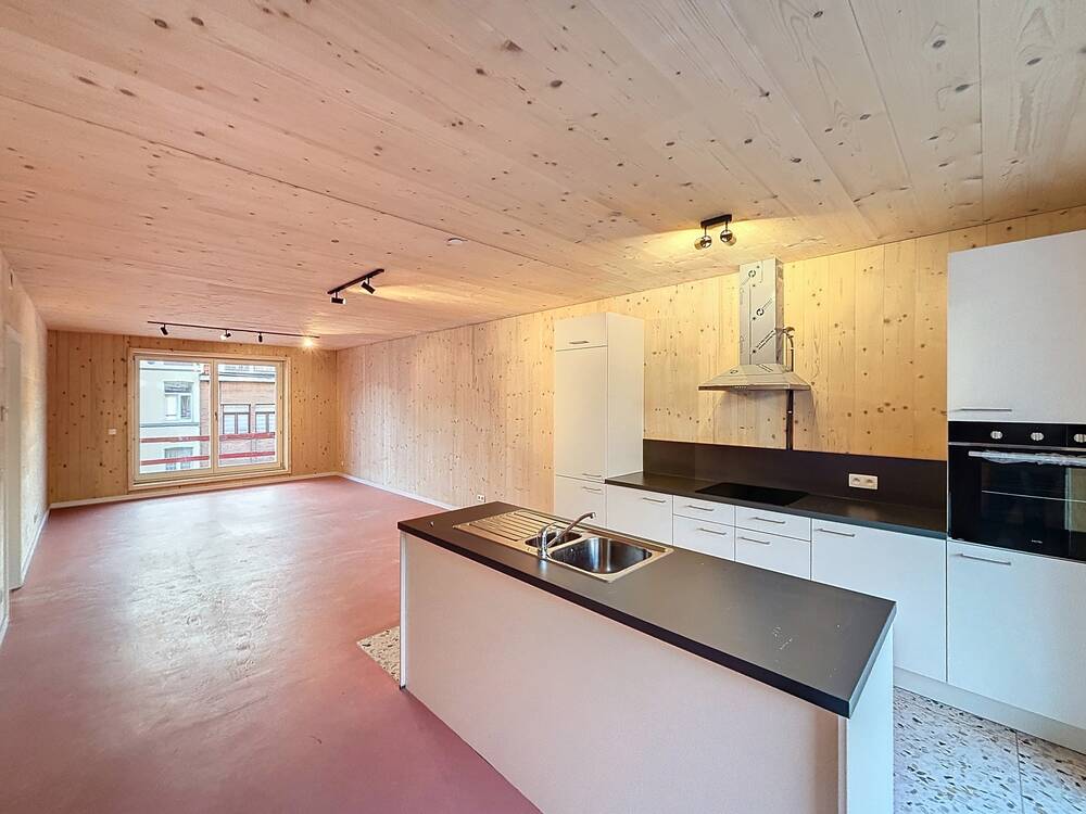 Appartement te huur in Sint-Jans-Molenbeek 1080 1550.00€ 3 slaapkamers 121.00m² - Zoekertje 435303