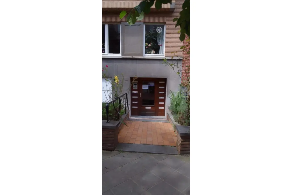 Studio te  huur in Elsene 1050 950.00€ 0 slaapkamers 50.00m² - Zoekertje 695626