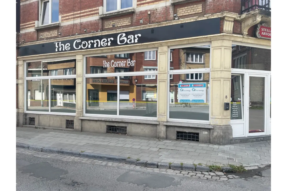 Handelszaak te  in Montignies-sur-Sambre 6061 129000.00€  slaapkamers m² - Zoekertje 438445