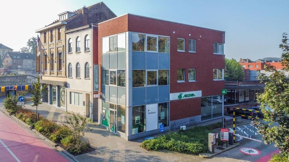 Immeuble de rapport - Immeuble à appartement à louer à Halle 1500 2000.00€ chambres 197.00m² - annonce 437976