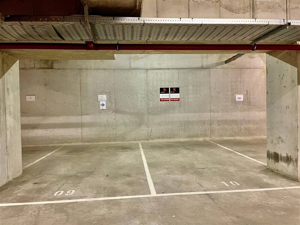 Parking à louer à Bruxelles 1000 125.00€ chambres m² - annonce 439753