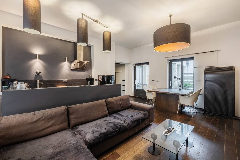 Rez-de-chaussée à vendre à Ixelles 1050 0.00€ 1 chambres 76.00m² - annonce 439333
