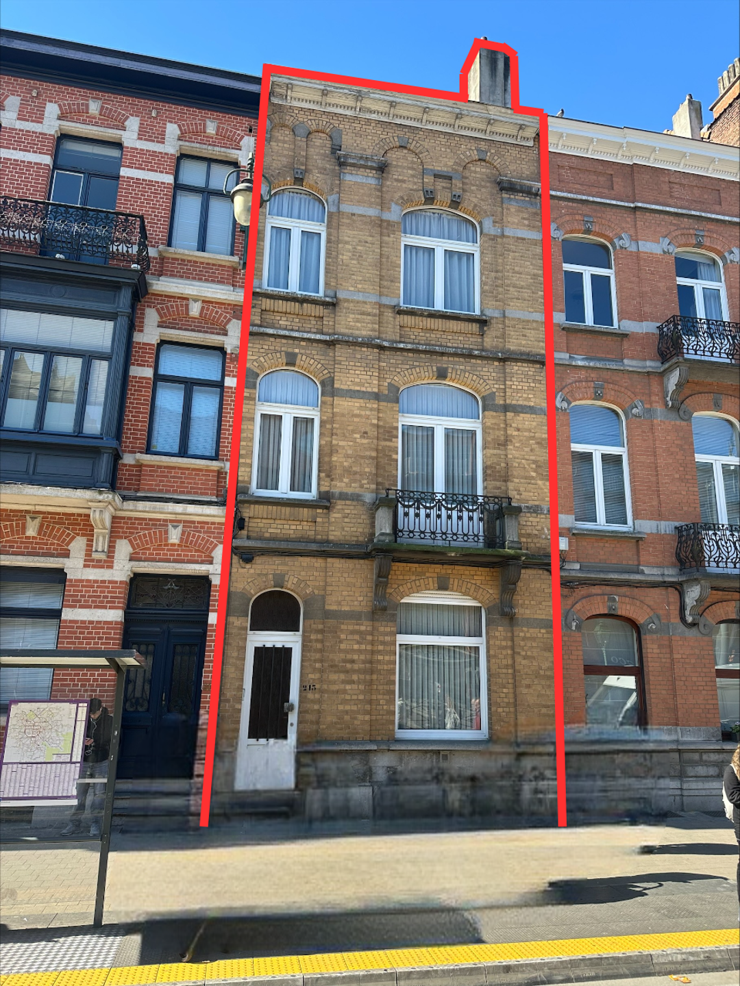 Huis te koop in Jette 1090 560000.00€ 6 slaapkamers 376.00m² - Zoekertje 441998