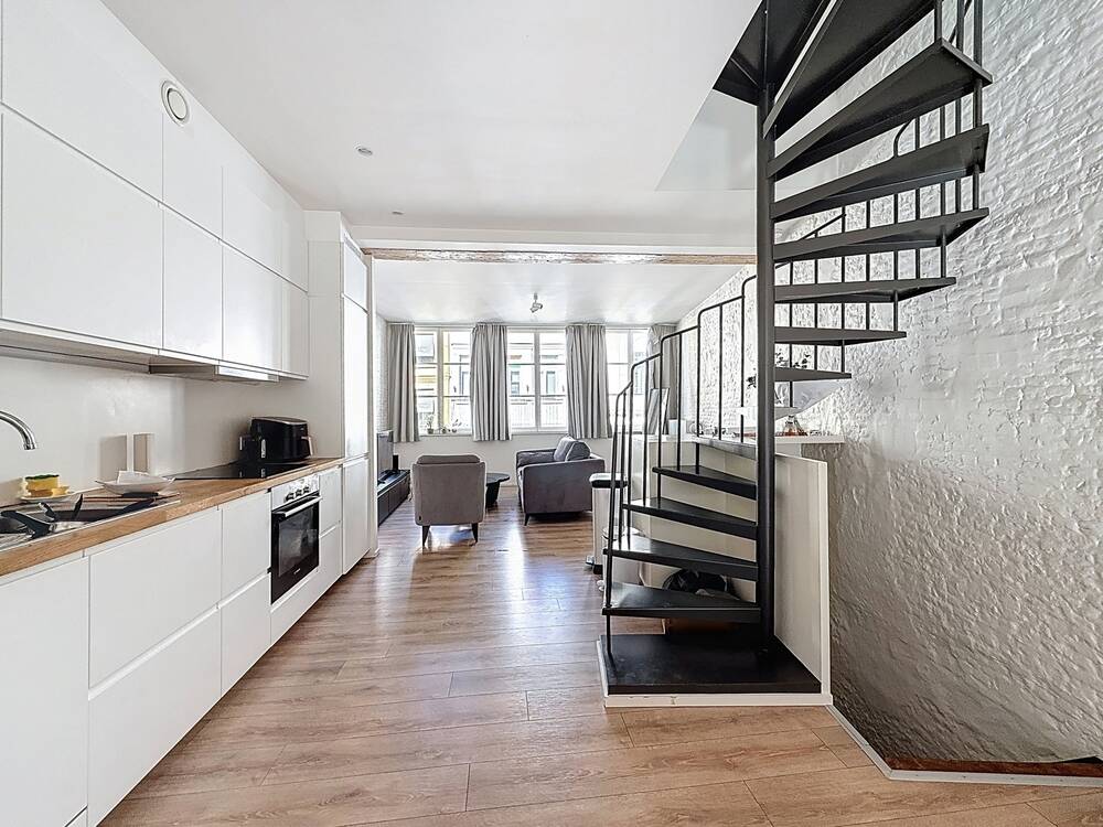 Duplex à vendre à Bruxelles 1000 395000.00€ 2 chambres 77.00m² - annonce 442227