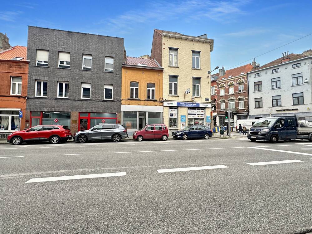 Immeuble mixte à vendre à Schaerbeek 1030 280000.00€ 2 chambres 140.00m² - annonce 441395