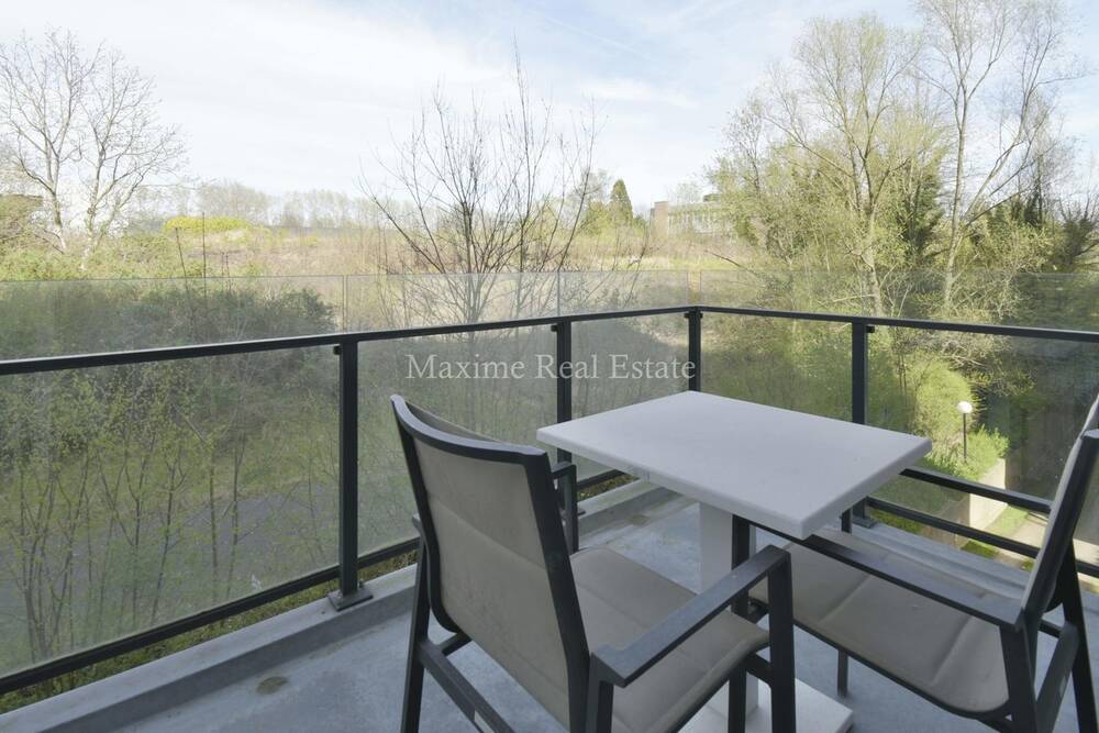 Studio à louer à Woluwe-Saint-Lambert 1200 920.00€ 1 chambres 37.00m² - annonce 442240