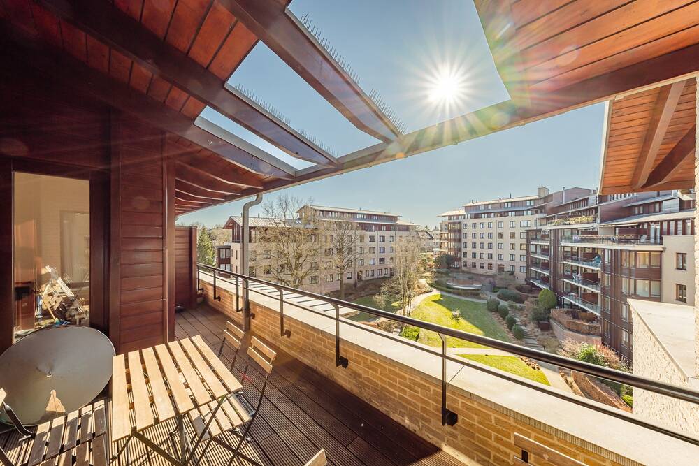 Duplex à vendre à Woluwe-Saint-Lambert 1200 825000.00€ 4 chambres 228.00m² - annonce 443293