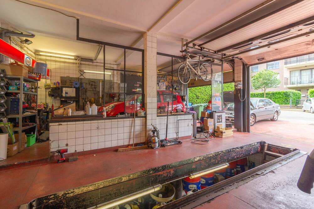 Handelszaak te koop in Oudergem 1160 375000.00€ slaapkamers 156.00m² - Zoekertje 441397