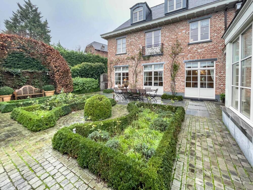 Maison à louer à Auderghem 1160 6950.00€ 5 chambres 400.00m² - annonce 442503