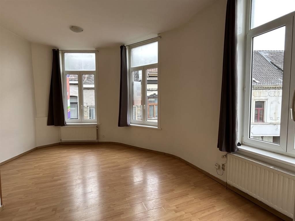 Triplex à louer à Leuze-en-Hainaut 7900 575.00€ 1 chambres 63.00m² - annonce 442897