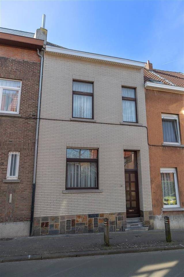 Huis te in Ukkel 1180 365000.00€ 4 slaapkamers 143.00m² - Zoekertje 442476