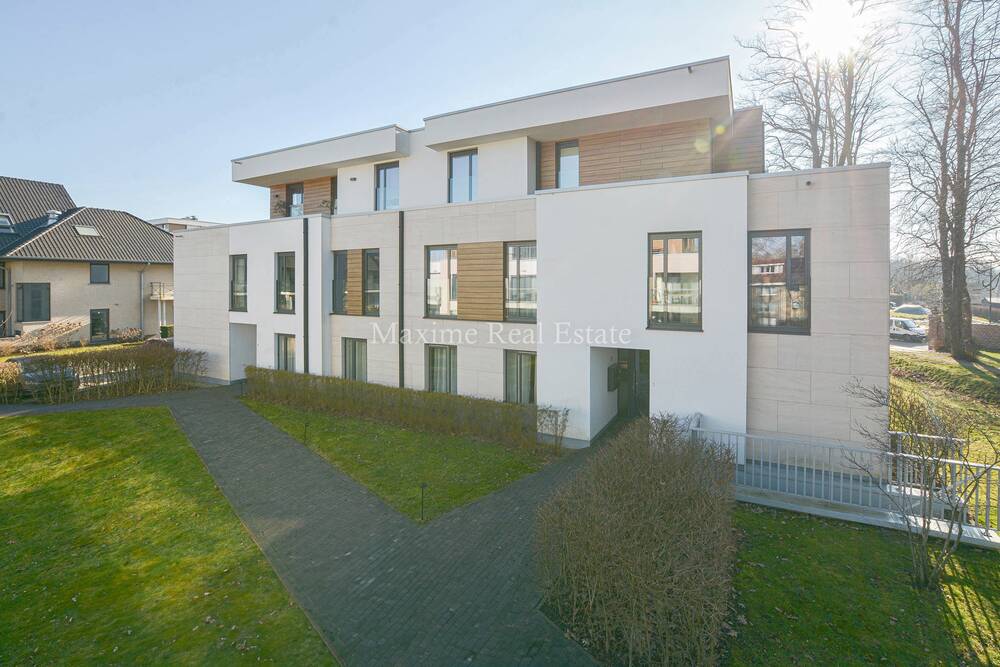 Benedenverdieping te in Wezembeek-Oppem 1970 1350.00€ 2 slaapkamers 91.00m² - Zoekertje 444105