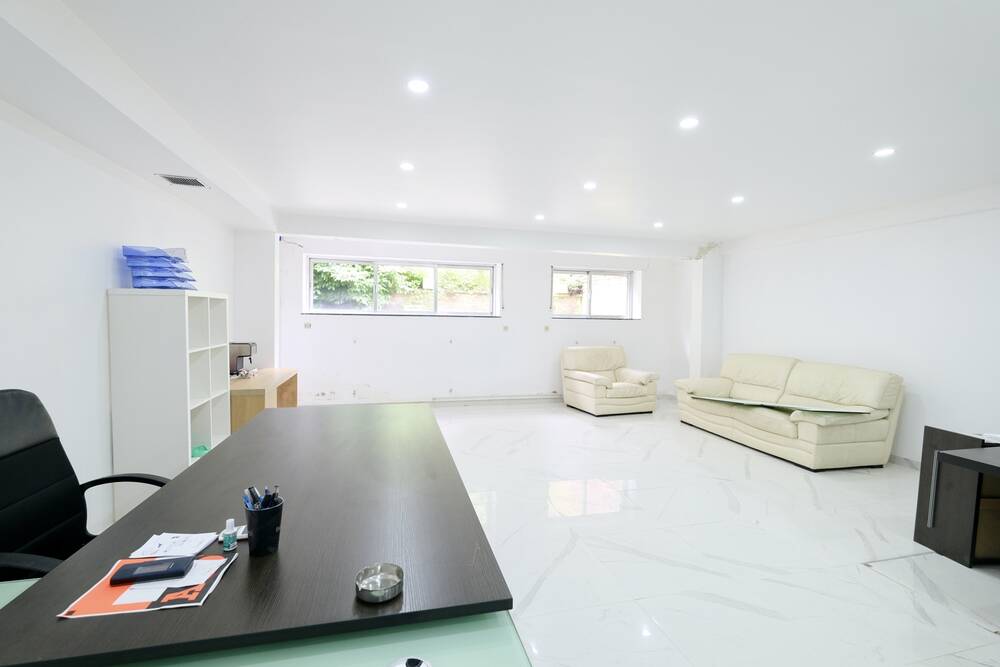 Handelszaak te koop in Sint-Jans-Molenbeek 1080 89000.00€ slaapkamers 67.00m² - Zoekertje 444713