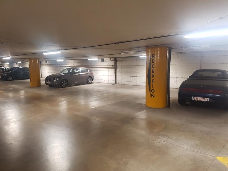 Parking & garage te huur in Sint-Pieters-Woluwe 1150 130.00€ slaapkamers m² - Zoekertje 445508