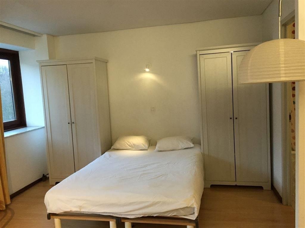 Studio à louer à Etterbeek 1040 890.00€  chambres 40.00m² - annonce 445434