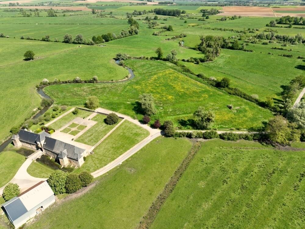 Château à vendre à Bouillon 6830 850000.00€ 4 chambres 300.00m² - annonce 445333