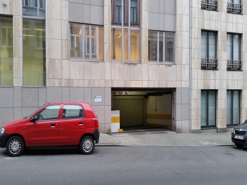 Parking & garage te huur in Elsene 1050 139.00€ slaapkamers m² - Zoekertje 444593