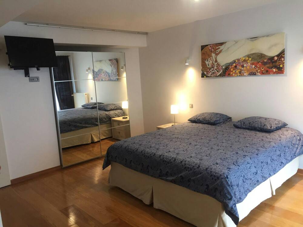 Appartement te  huur in Vorst 1190 600.00€ 1 slaapkamers 200.00m² - Zoekertje 683368