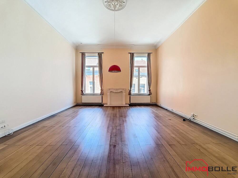 Appartement à à Schaerbeek 1030 1250.00€ 1 chambres 139.00m² - annonce 445727