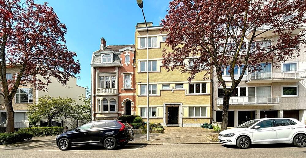Rez-de-chaussée à louer à Uccle 1180 3250.00€ 4 chambres 242.00m² - annonce 446712