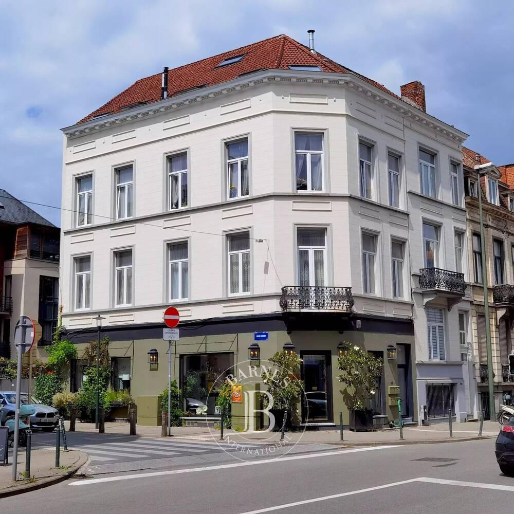 Appartementsgebouw te koop in Ukkel 1180 1490000.00€ 6 slaapkamers 450.00m² - Zoekertje 447869