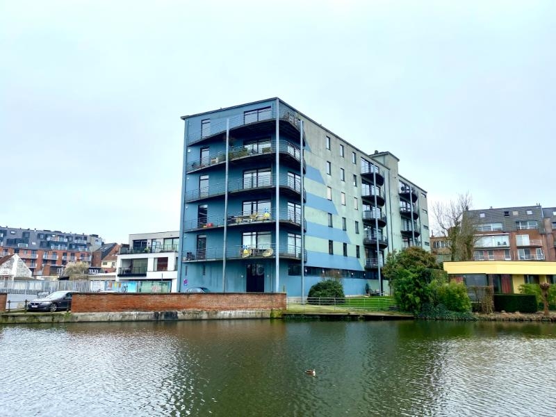 Loft te huur in Deinze 9800 1200.00€ 2 slaapkamers 211.00m² - Zoekertje 447700