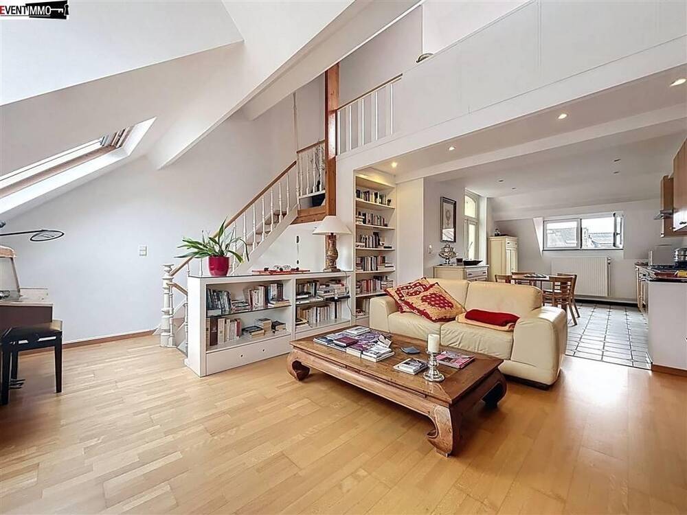 Appartement te  in Brussel 1000 365000.00€ 3 slaapkamers 90.00m² - Zoekertje 447932