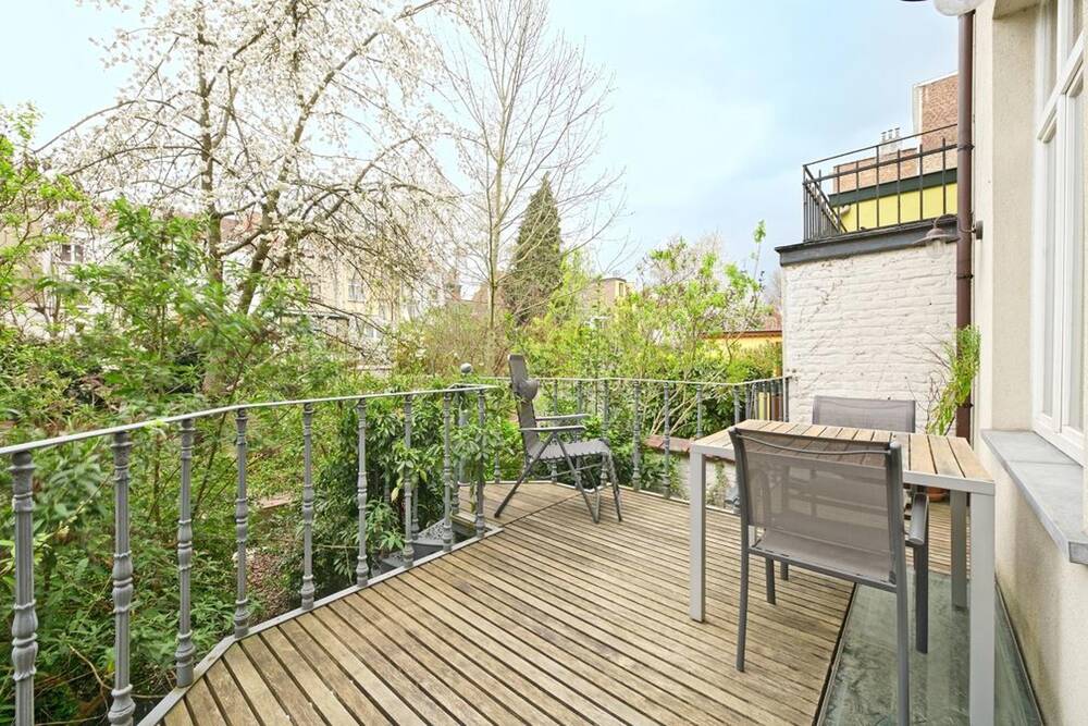 Maison à louer à Woluwe-Saint-Lambert 1200 3250.00€ 4 chambres 268.00m² - annonce 449769